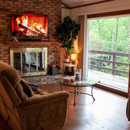 Modern Cabin With Hot Tub Grill Lake Beach Wineries Hiking Fishing And Hershey Park Family And Pet Friendly Superhosts On Ab&B Mount Gretna Bagian luar foto
