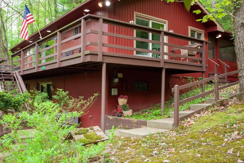 Modern Cabin With Hot Tub Grill Lake Beach Wineries Hiking Fishing And Hershey Park Family And Pet Friendly Superhosts On Ab&B Mount Gretna Bagian luar foto