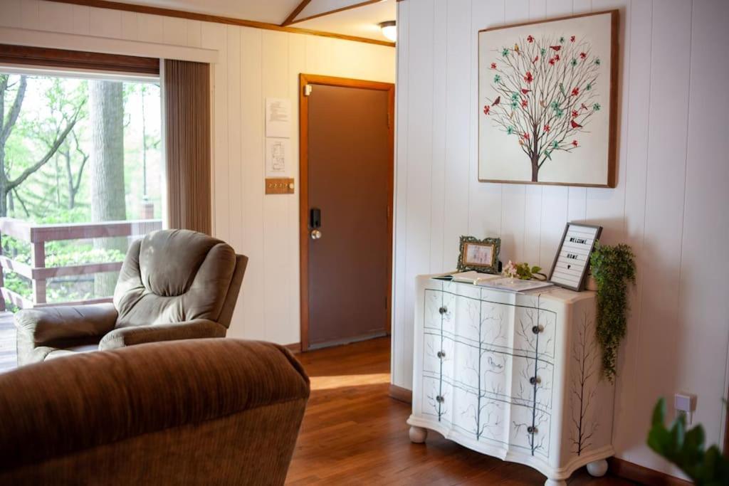 Modern Cabin With Hot Tub Grill Lake Beach Wineries Hiking Fishing And Hershey Park Family And Pet Friendly Superhosts On Ab&B Mount Gretna Bagian luar foto