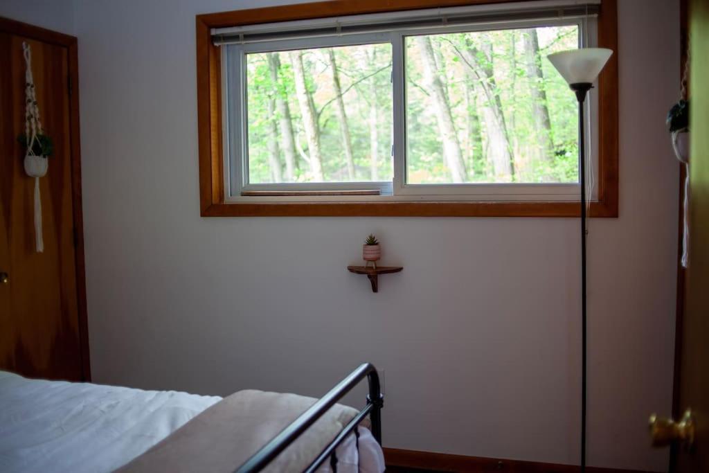 Modern Cabin With Hot Tub Grill Lake Beach Wineries Hiking Fishing And Hershey Park Family And Pet Friendly Superhosts On Ab&B Mount Gretna Bagian luar foto